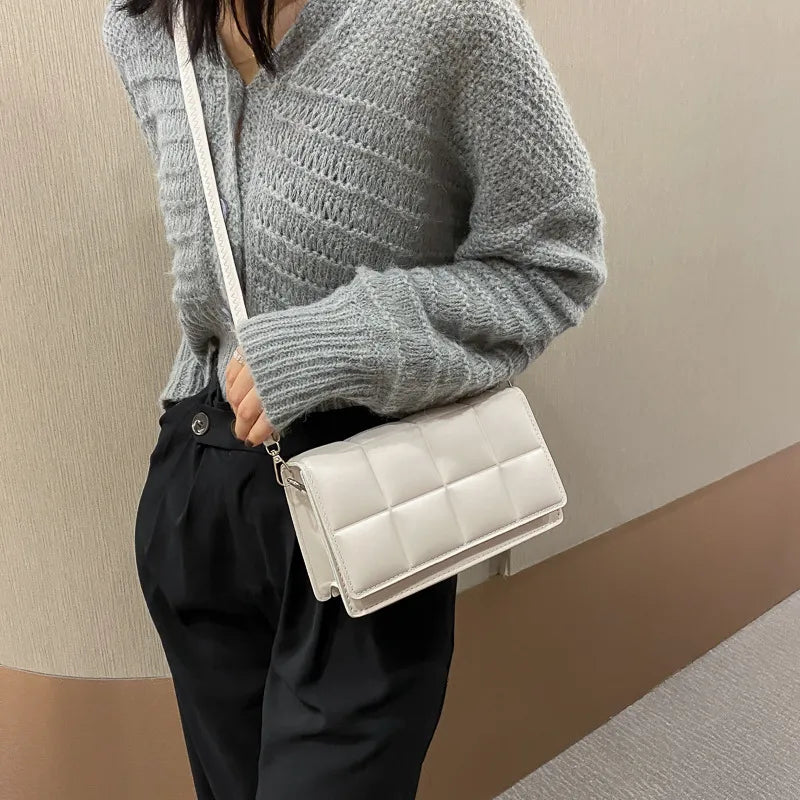 Bolso Pequeño Cuadrado Minimalista